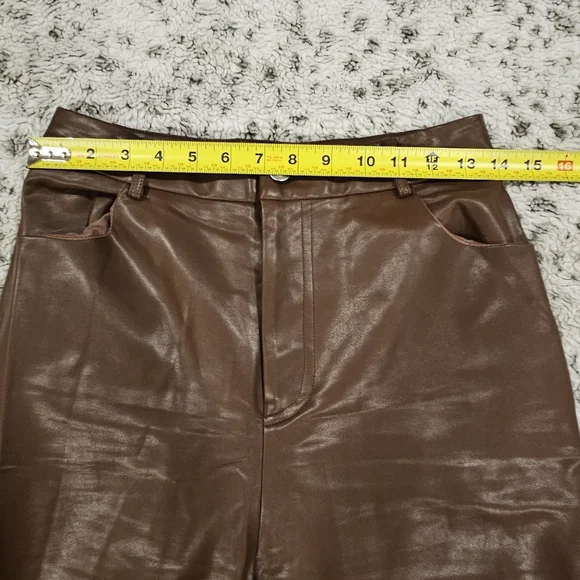 White Fox Edgy Rebellious SZ M Brown Hi Rise Sexy Faux Leather Mob Wife Pants - Picture 7 of 12
